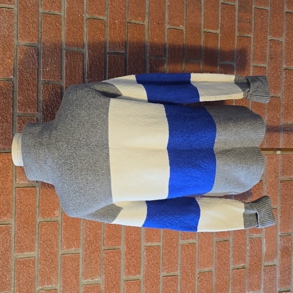C&C California - Women's Turtleneck Sweater | Size Medium (Grey, White and Blue) - Picture 2 of 4
